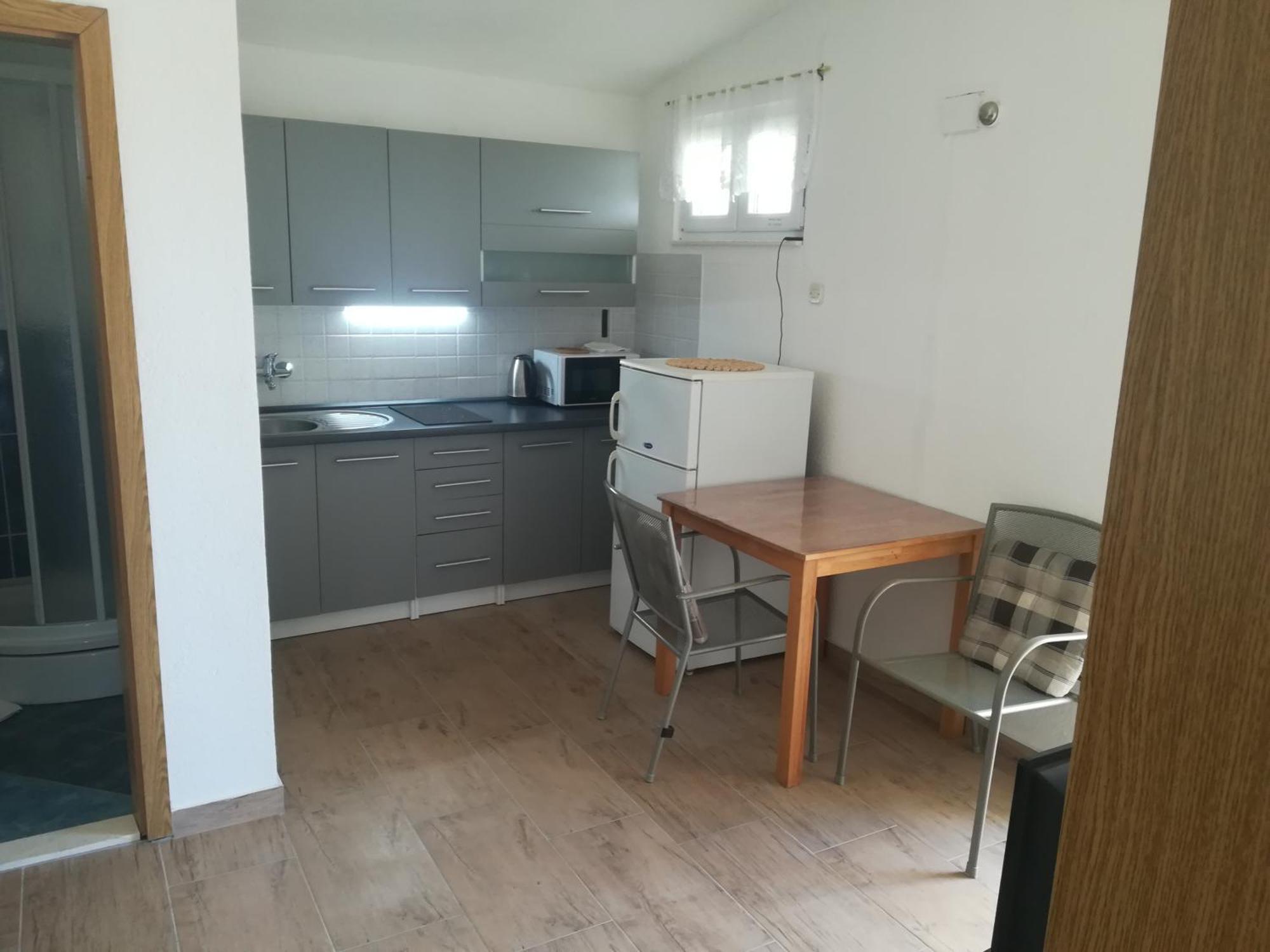 Apartman Lidija Ciovo โตรกีร์ ภายนอก รูปภาพ
